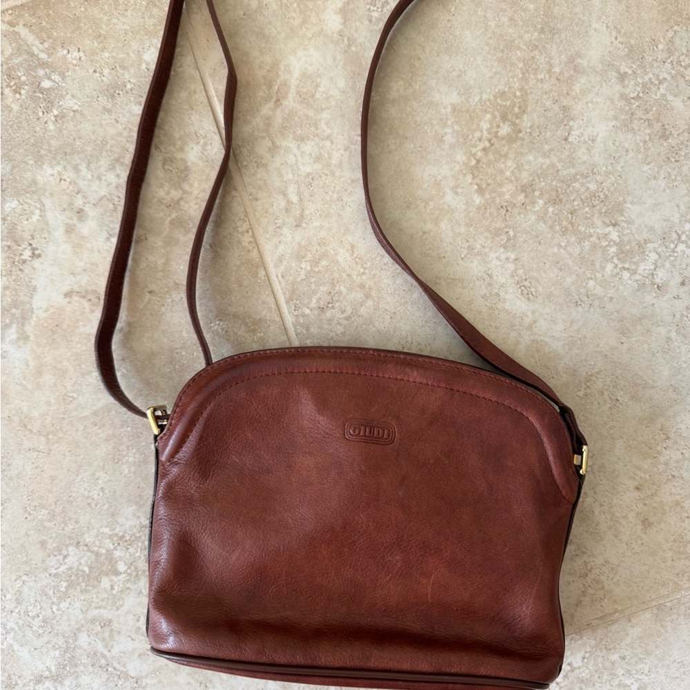 Elegant Brown Leather Crossbody Bag